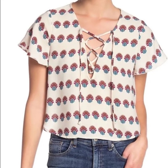 Show Me Your MuMu Tops - Show Me Your Mumu Oasis Lace-Up Short Sleeve Cropped Top Size XS